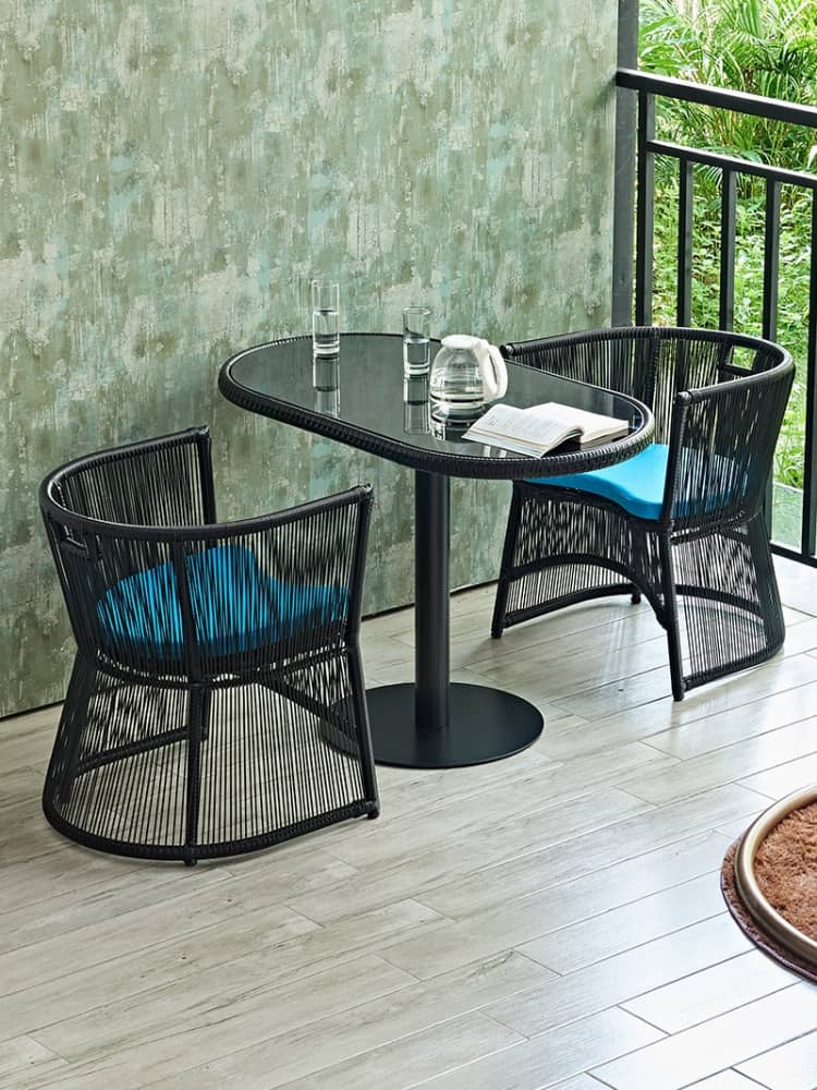 Outdoor U&Me (1+1+table)